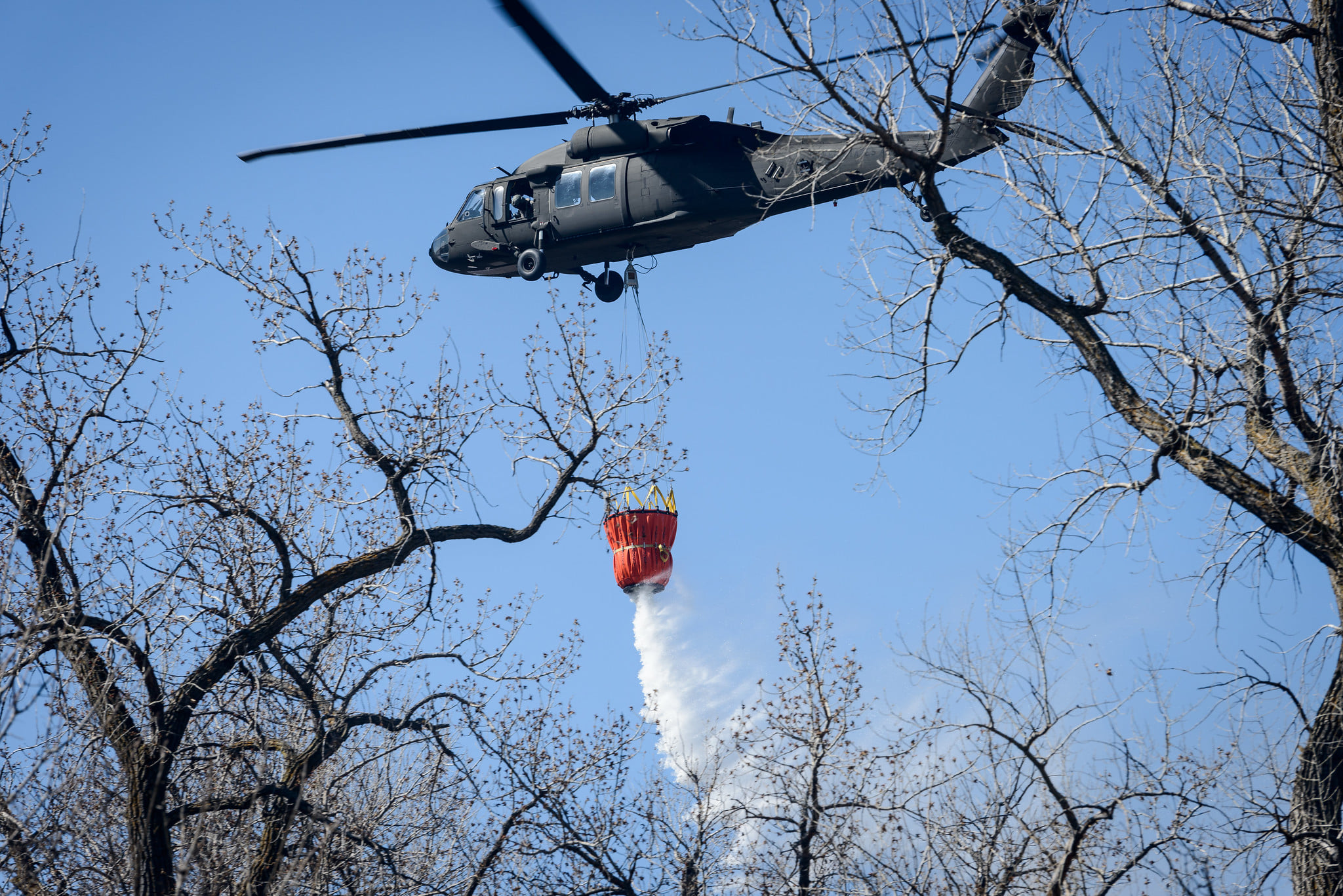 Burgum issues fire emergency as Medora is evacuated | Y94